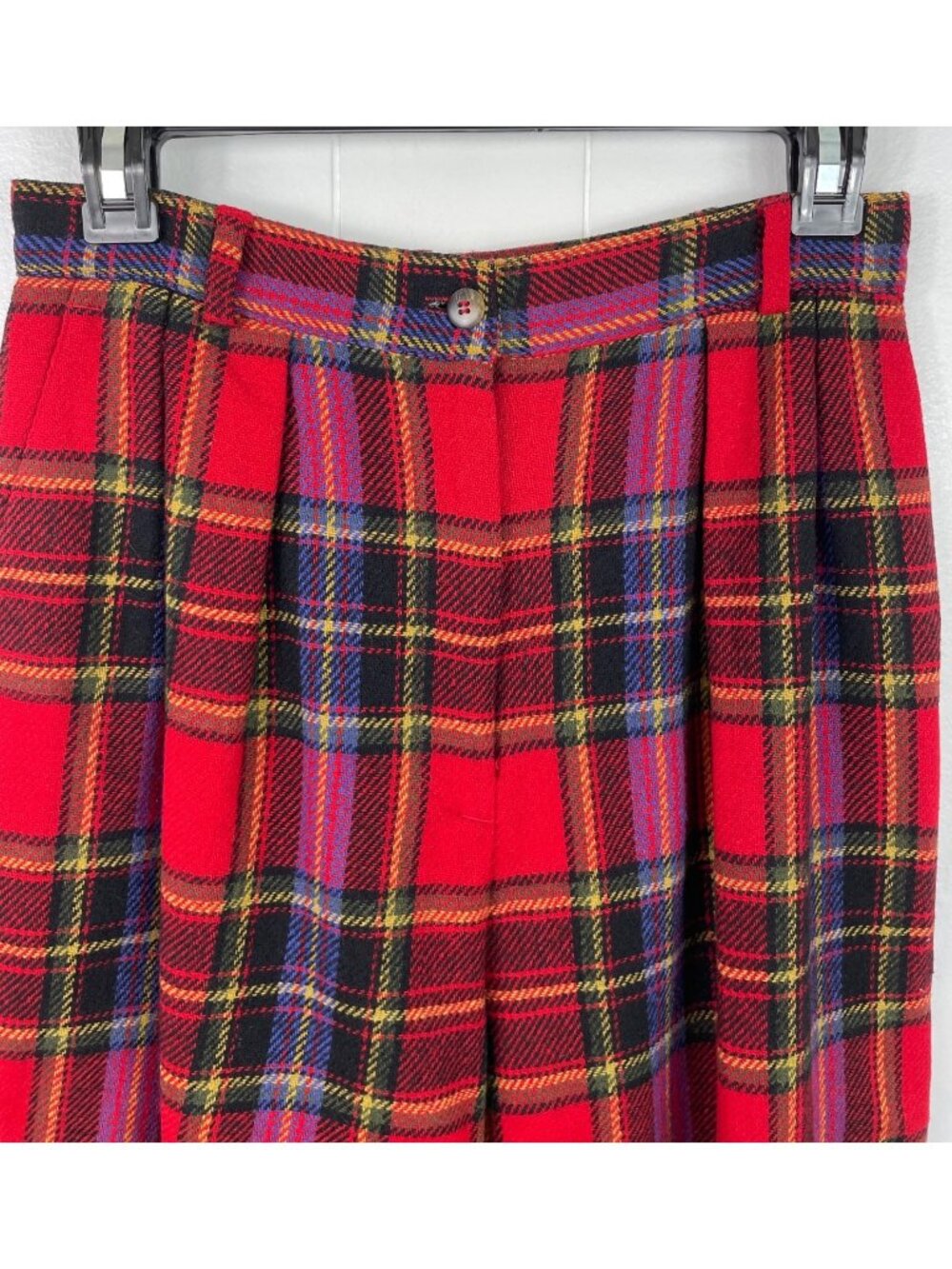 Susan Bristol Red Plaid Wool Blend Pleated Shorts Womens Size 6 Vintage - Picture 3 of 8